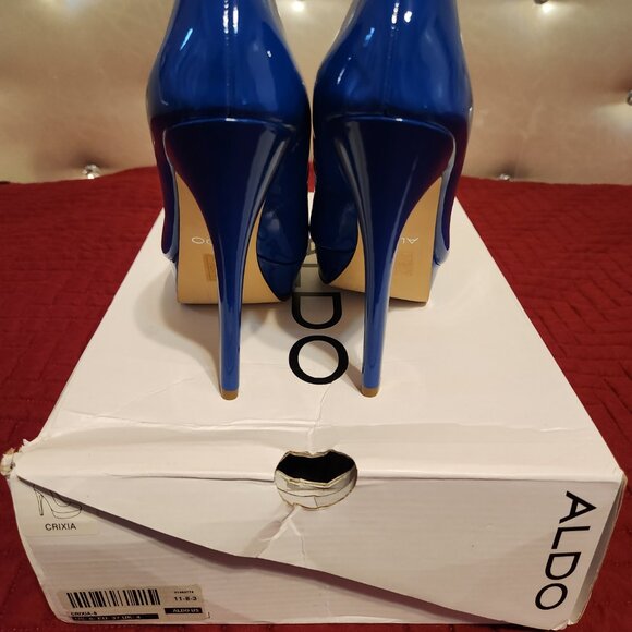 Women's Sz 6.5 Patent Blue 5" Platform Heels - Picture 3 of 4